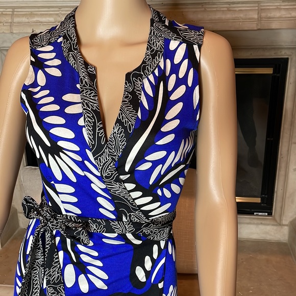 DVF long wrap dress. - Picture 2 of 10